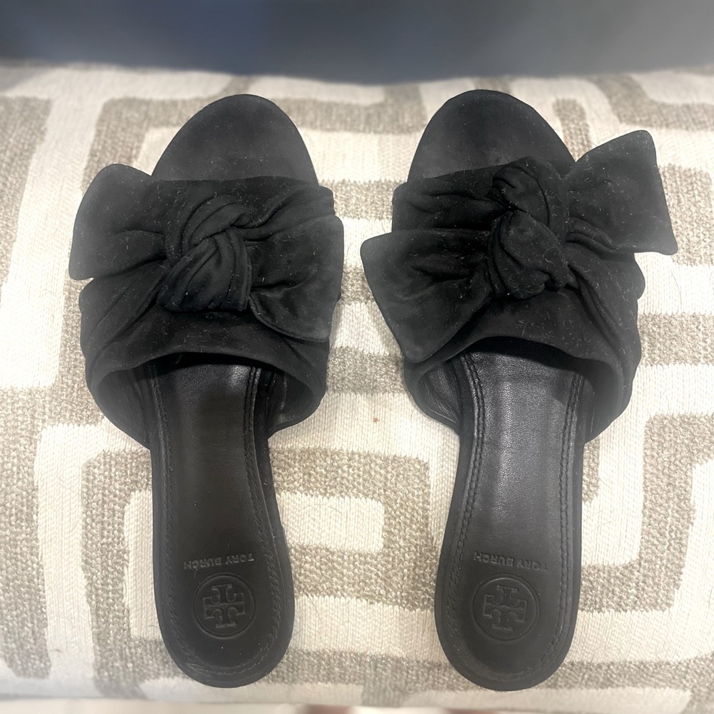 Tory Burch Annabelle Suede Bow Open-Toe Sandals - Size 7 - TB Dust Bag Included